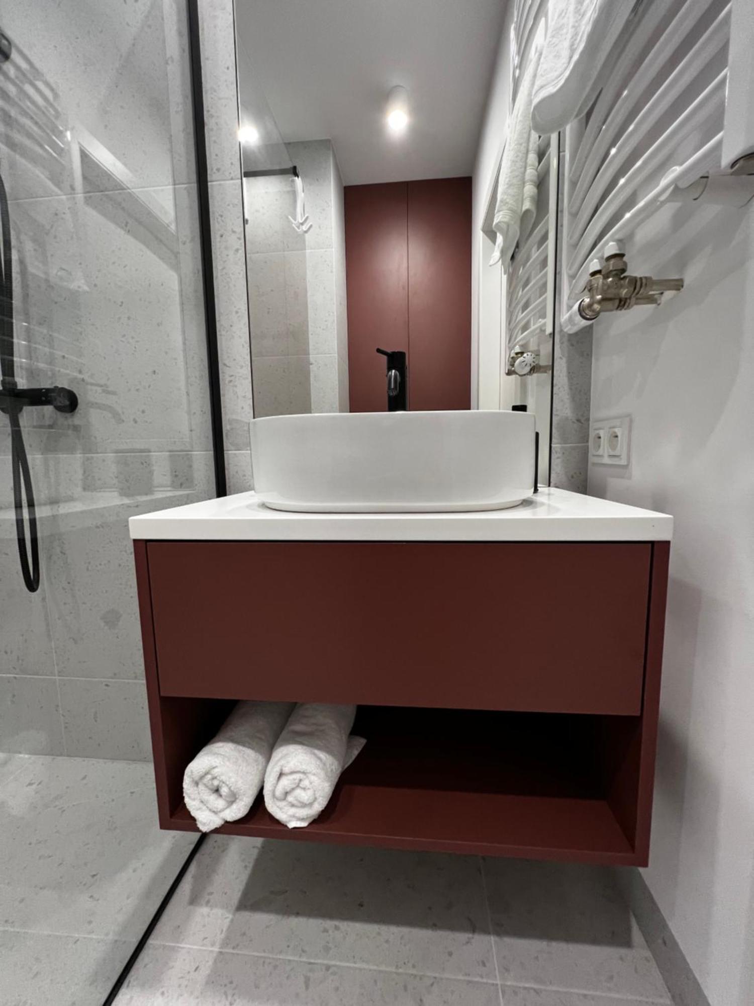 Apartament Kensington - Centrum, Polna, Jezyce Self Check-in 24h Poznań